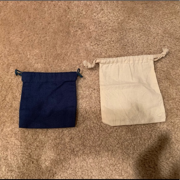 Jewelry Dust Bag - Picture 2 of 2